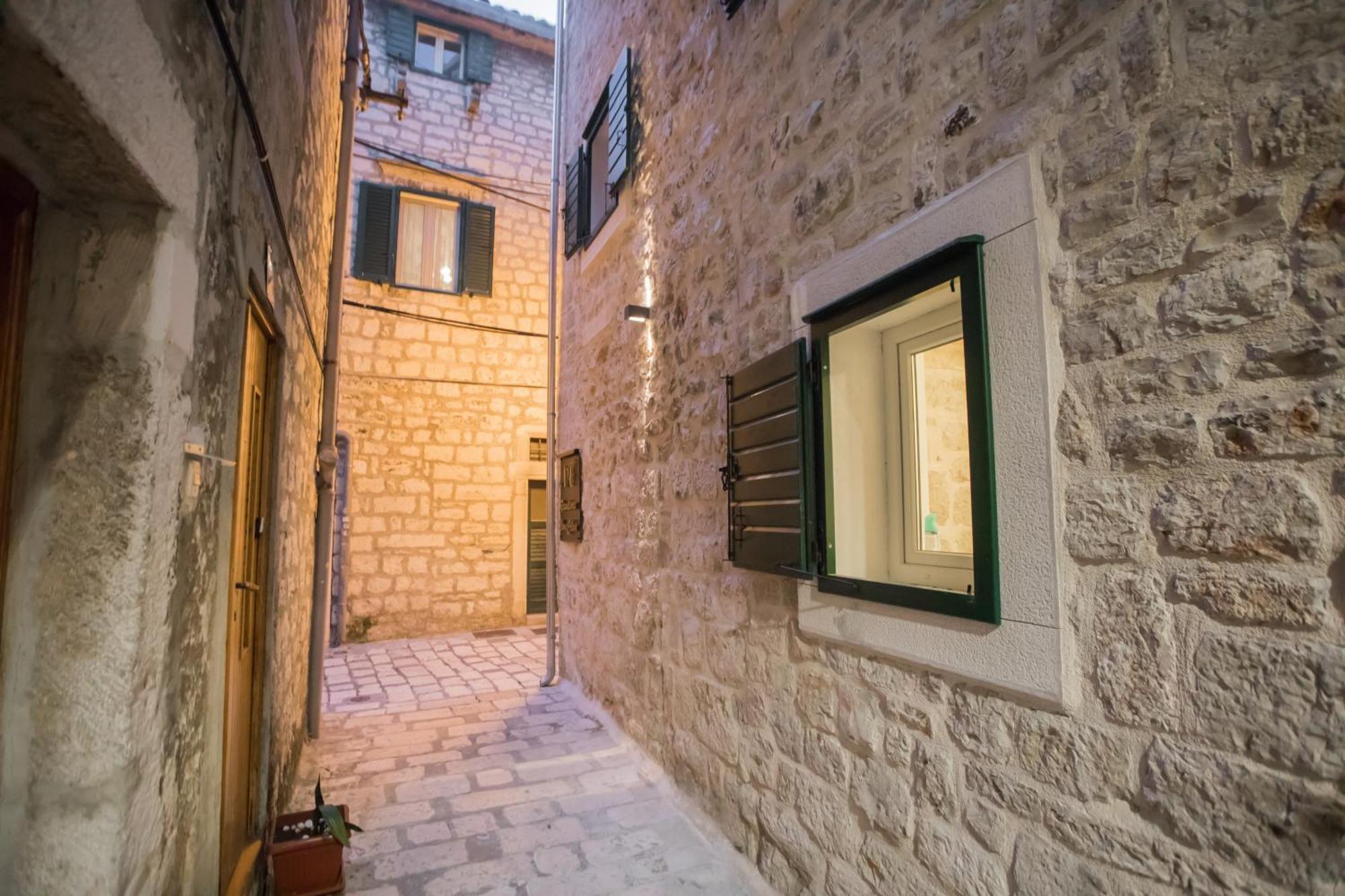 Apartments Nove Crkve Šibenik Exterior foto
